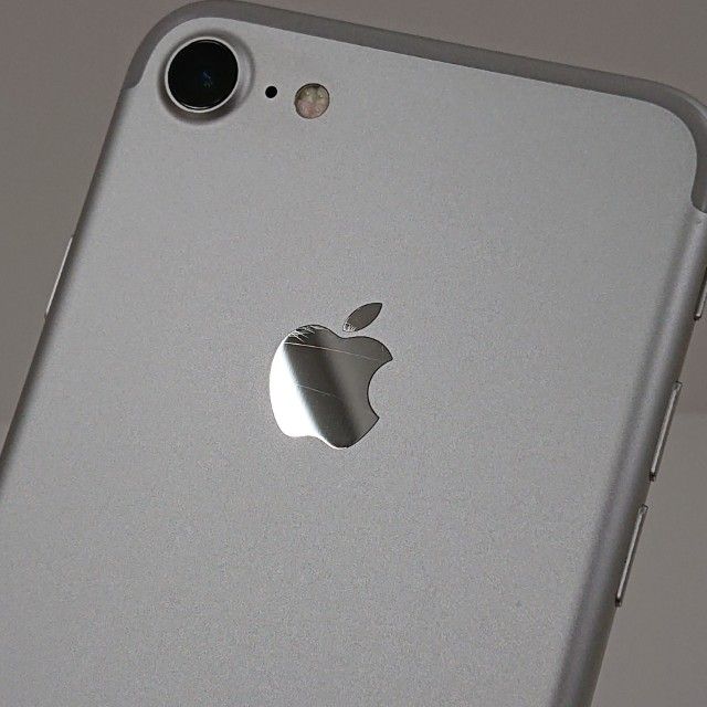 iPhone7 32GB �ɥ��� ����С� c17778