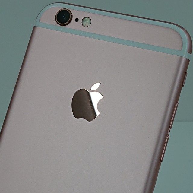 ���������iPhone6s 64GB SoftBank ������������� c18820