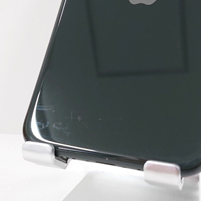 iPhoneSE ��2���� 64GB au �֥�å� c16374