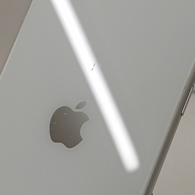 iPhoneSE ��2���� 64GB �ɥ��� �ۥ磻�� c18431