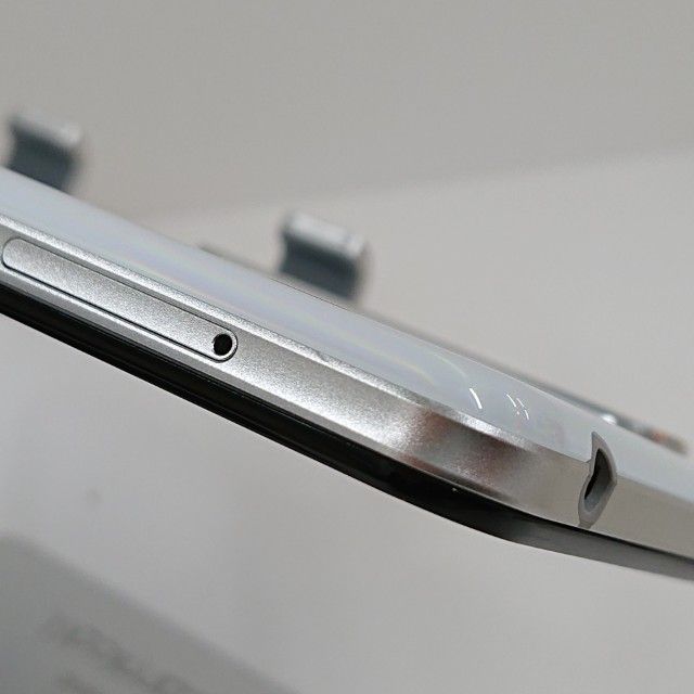 AQUOS R5G SHG01 au ��������ۥ磻�� c17556