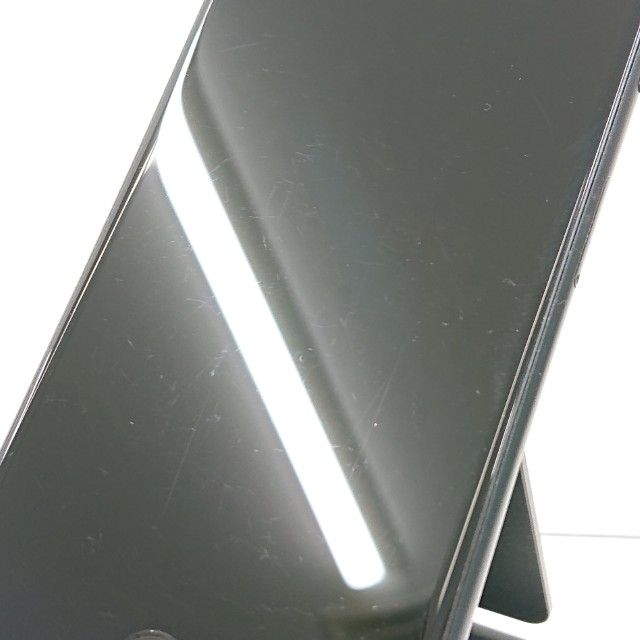 iPhoneSE ��2���� 64GB au �֥�å� c16577