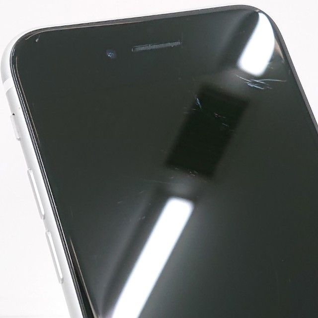 iPhoneSE ��2���� 64GB au �ۥ磻�� c23298