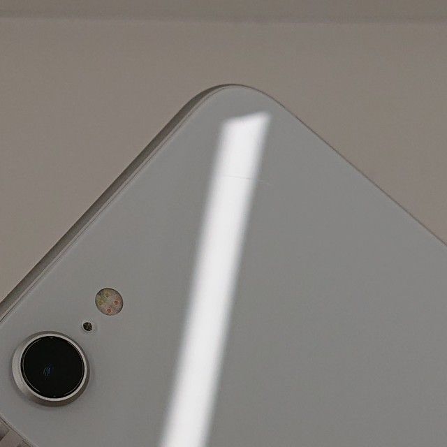 iPhoneSE ��2���� 64GB �ɥ��� �ۥ磻�� c21593