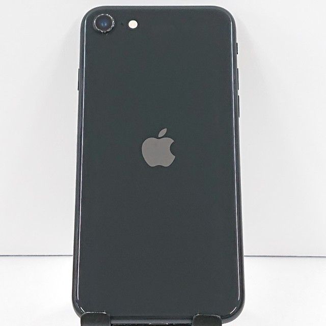 iPhoneSE ��2���� 64GB au �֥�å� c18895