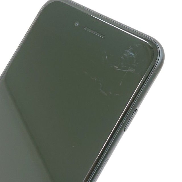 iPhoneSE ��2���� 64GB au �֥�å� c21074