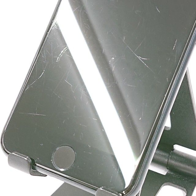 iPhoneSE ��3���� 64GB au �ߥåɥʥ��� c20065