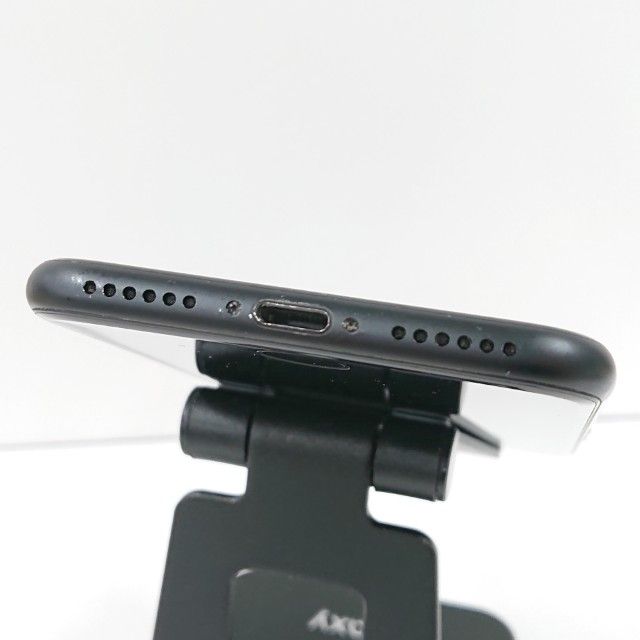 iPhone7 32GB au �֥�å� c18934