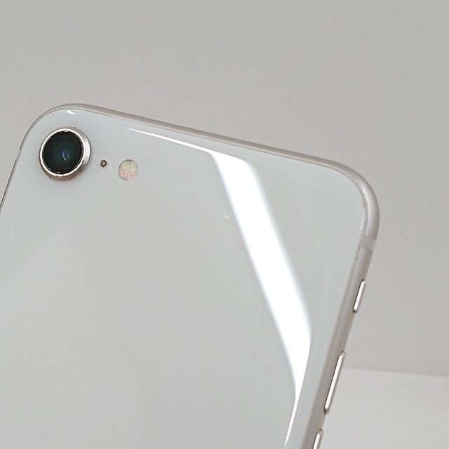 iPhoneSE ��3���� 64GB �ɥ��� �������饤�� c21672