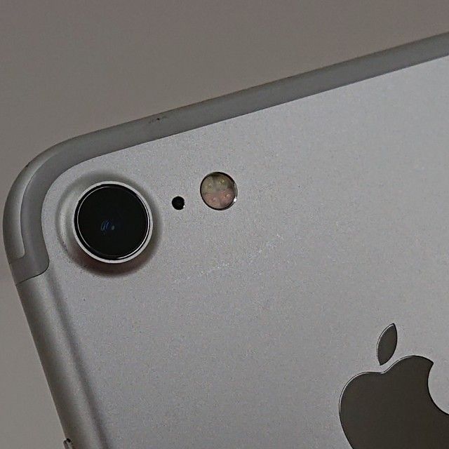 iPhone7 32GB �ɥ��� ����С� c17770