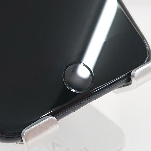 ムスビー｜iPhoneSE 第2世代 64GB ドコモ ブラック c20922【iPhone SE