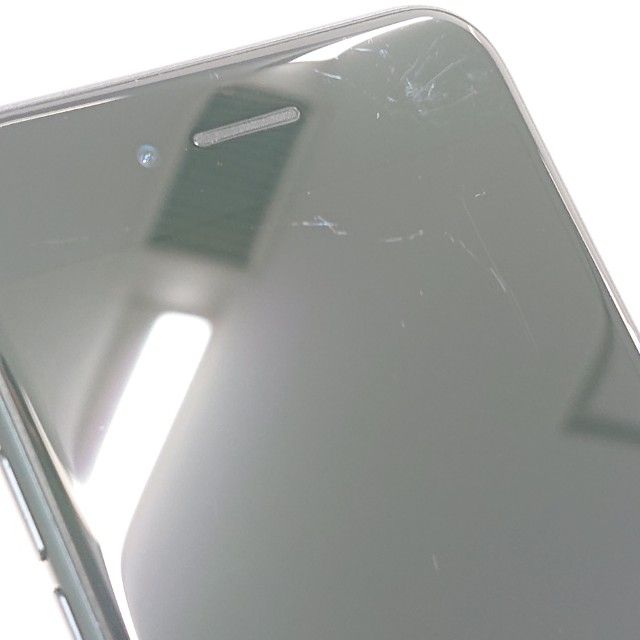iPhoneSE ��3���� 64GB au �ߥåɥʥ��� c22849