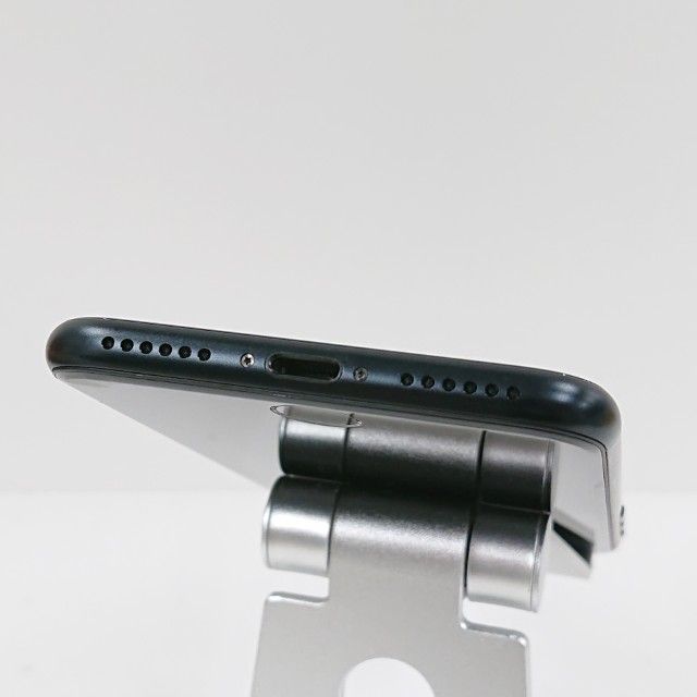 iPhoneSE ��3���� 64GB au �ߥåɥʥ��� c18198