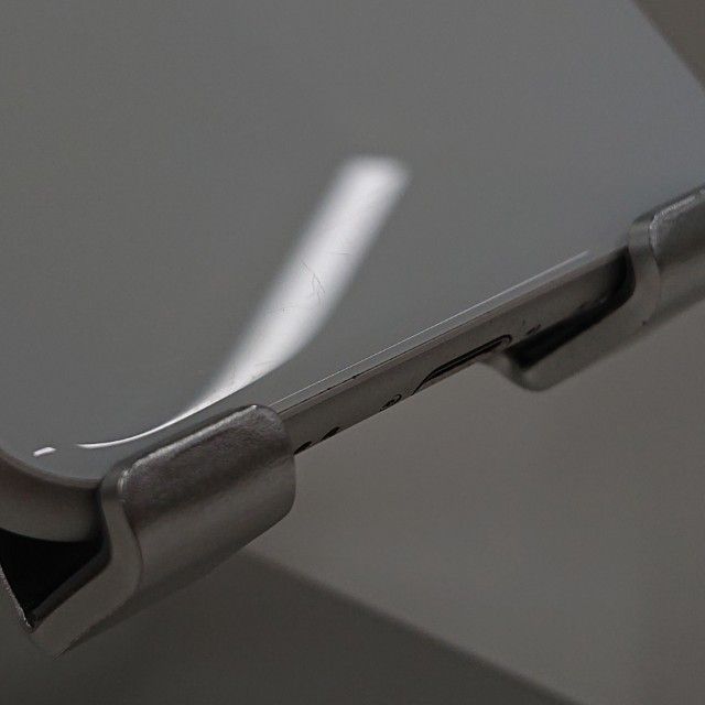 iPhoneSE ��2���� 64GB �ɥ��� �ۥ磻�� c18651