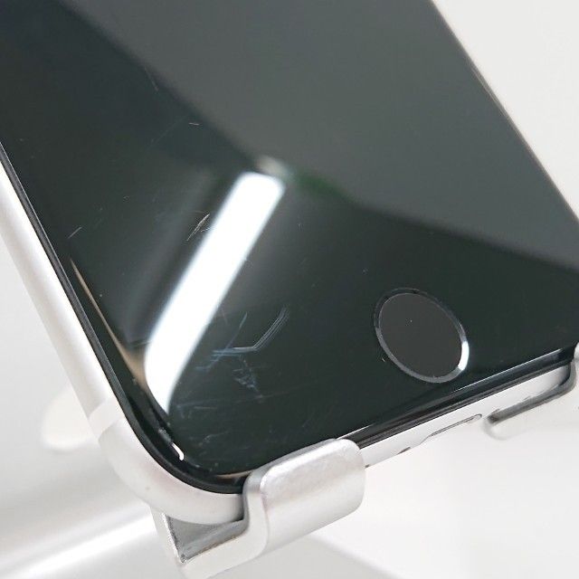iPhoneSE ��2���� 64GB au �ۥ磻�� c19165