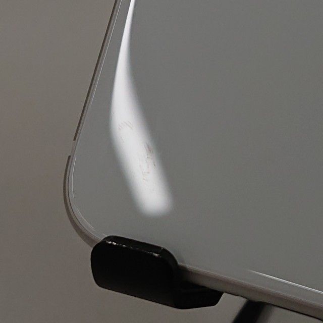 iPhoneSE ��2���� 64GB �ɥ��� �ۥ磻�� c16795