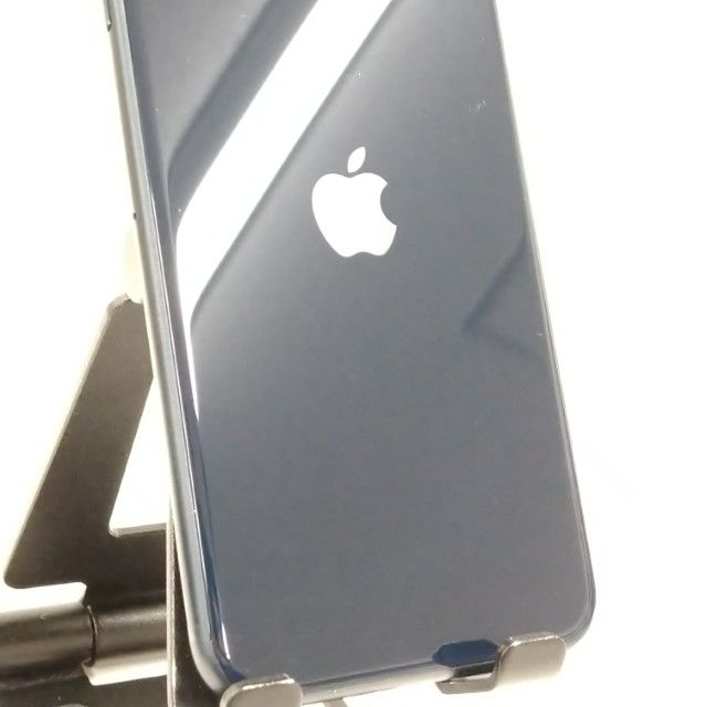 iPhoneSE ��3���� 64GB au �ߥåɥʥ��� c22909