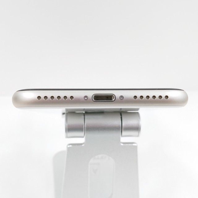 iPhoneSE ��3���� 64GB �ɥ��� �������饤�� c21776