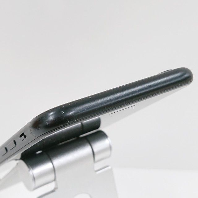 iPhoneSE ��2���� 64GB au �֥�å� c16374