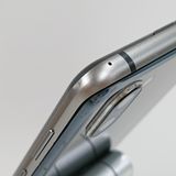 �ڥ�����ʡ�AQUOS R3 SHV44 au �ץ�ߥ���֥�å� n09185