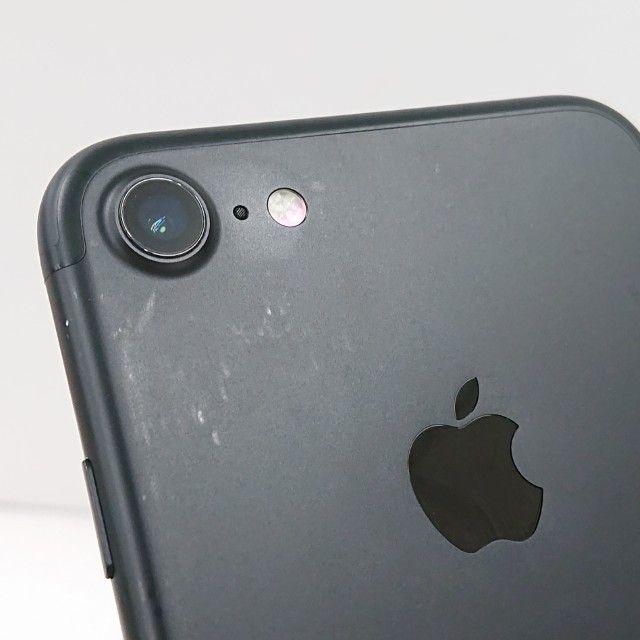 iPhone7 32GB au �֥�å� c21098