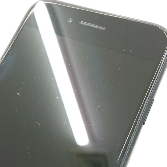 iPhoneSE ��2���� 64GB au �֥�å� c16576