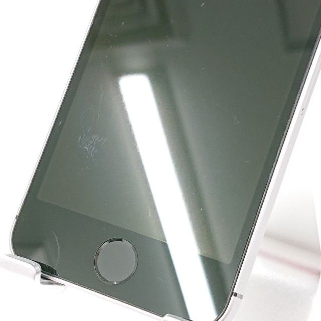 iPhoneSE 16GB au ���ڡ������쥤 c20267
