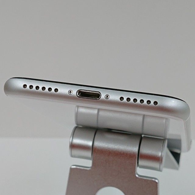 iPhoneSE ��2���� 64GB �ɥ��� �ۥ磻�� c16588