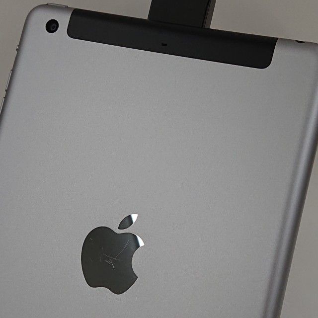 �ڥ�����ʡ�iPad mini 3 Wi-Fi+Cellular 64 SIM�ե꡼ c18959