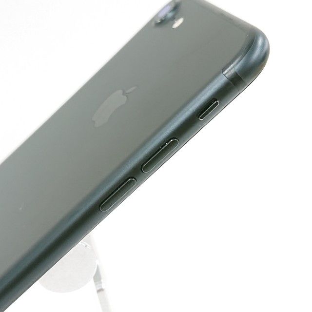 iPhone7 32GB au �֥�å� c16724
