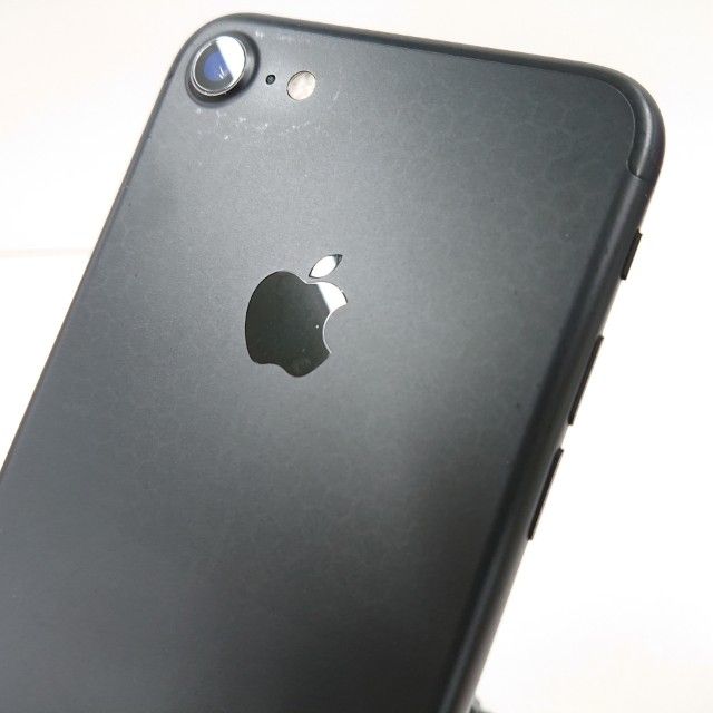 iPhone7 32GB au �֥�å� c22413