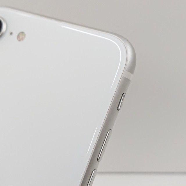 iPhoneSE ��2���� 64GB �ɥ��� �ۥ磻�� c16495