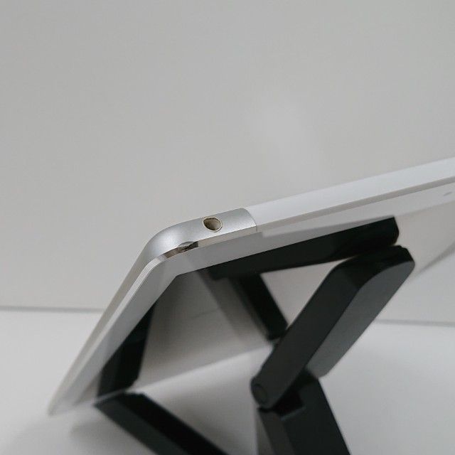 iPad Air Wi-Fi+Cellular 16GB SIM�ե꡼ ����С� c18604