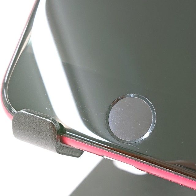 iPhoneSE ��2���� 64GB au ��å� c20067