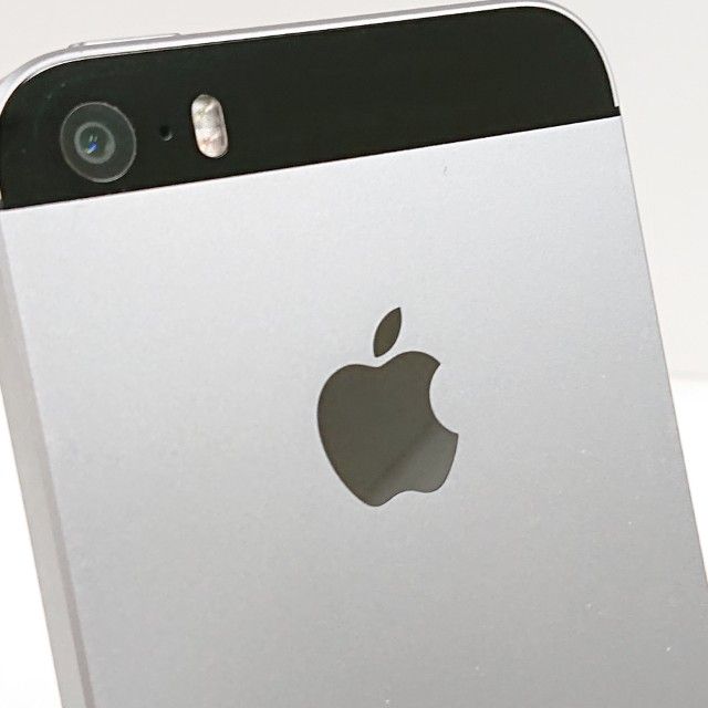 �ڥ�����ʡ�iPhoneSE 16GB SIM�ե꡼ ���ڡ������쥤 c21141