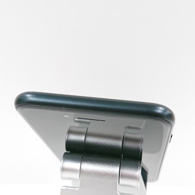 iPhoneSE 3 64GB au ߥåɥʥ c14234