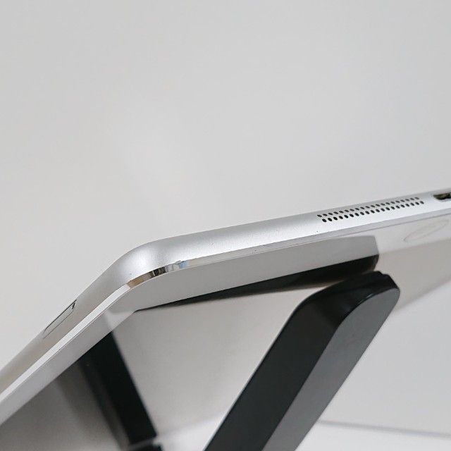 iPad Air Wi-Fi+Cellular 16GB SIM�ե꡼ ����С� c18599