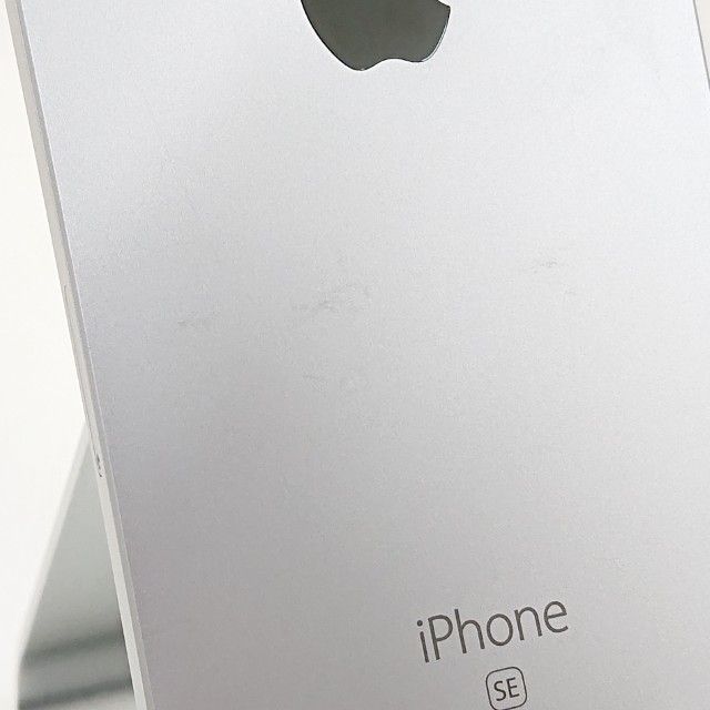 ムスビー｜iPhoneSE 32GB au スペースグレイ c21078【iPhone SE au