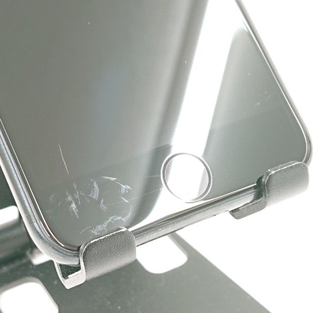 iPhoneSE ��2���� 64GB au �֥�å� c18897