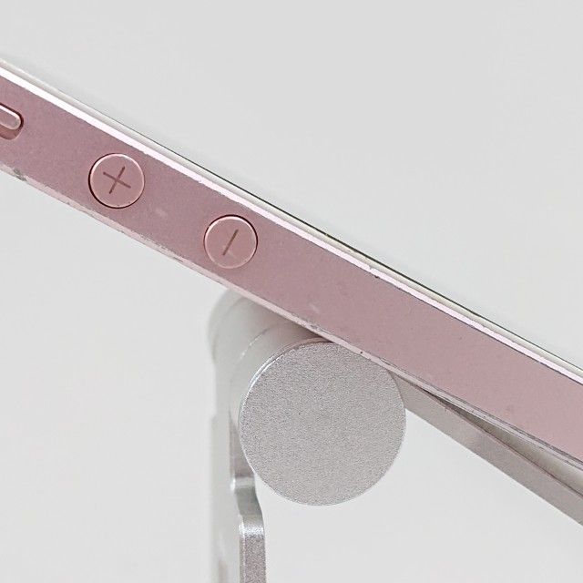 iPhoneSE 32GB SoftBank ������������� c19113