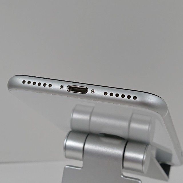 iPhoneSE ��2���� 64GB �ɥ��� �ۥ磻�� c21705