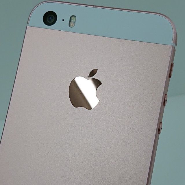 iPhoneSE 16GB SoftBank ������������� c18484