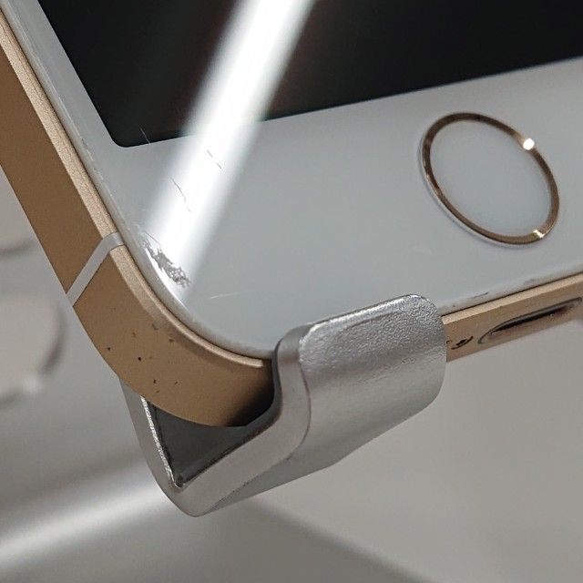 iPhoneSE 16GB SIM�ե꡼ ������� c18950