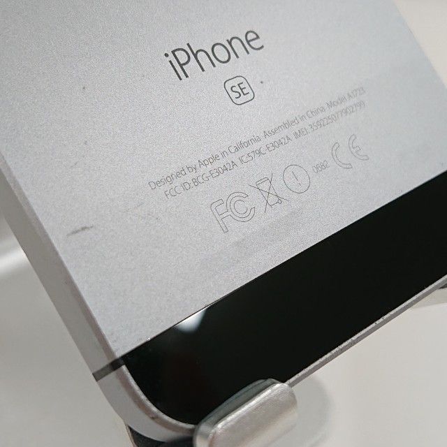 iPhoneSE 16GB SIM�ե꡼ ���ڡ������쥤 c21175