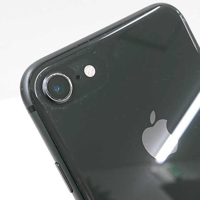 iPhone8 64GB �ɥ��� ���ڡ������쥤 c22887
