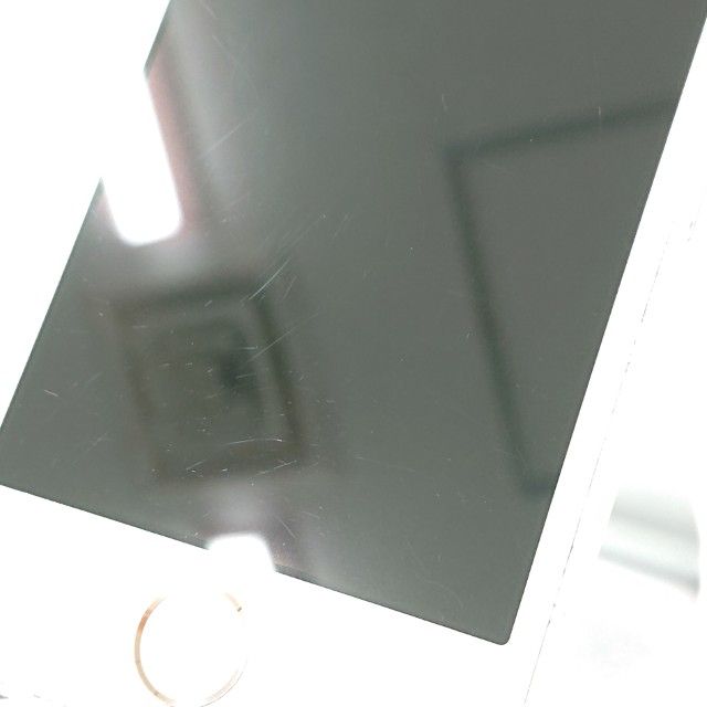 iPhoneSE 64GB SoftBank ������������� c02521