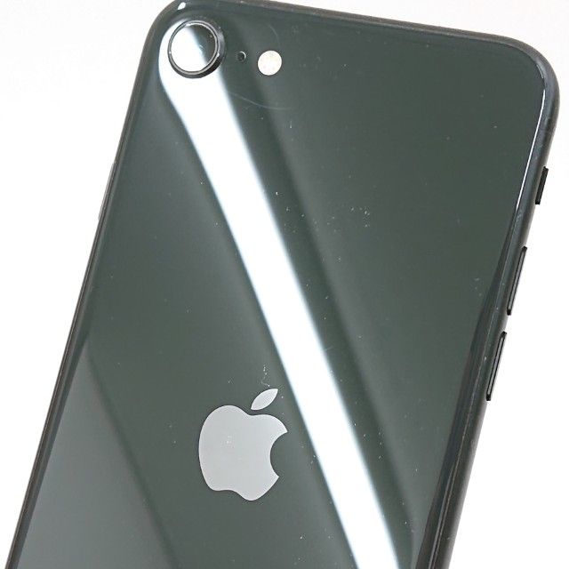 iPhoneSE ��2���� 64GB au �֥�å� c16583