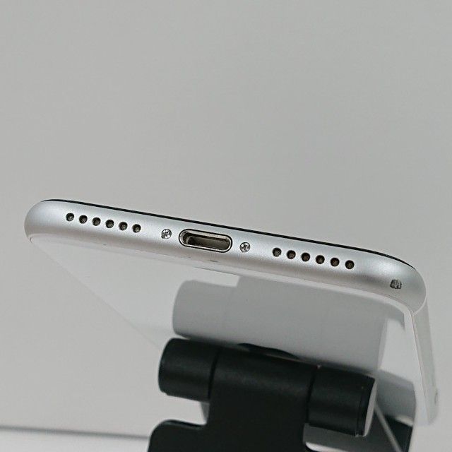 iPhoneSE ��2���� 64GB SoftBank �ۥ磻�� c21417