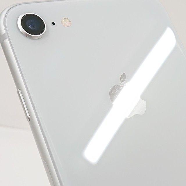 iPhone8 64GB au ����С� c23283