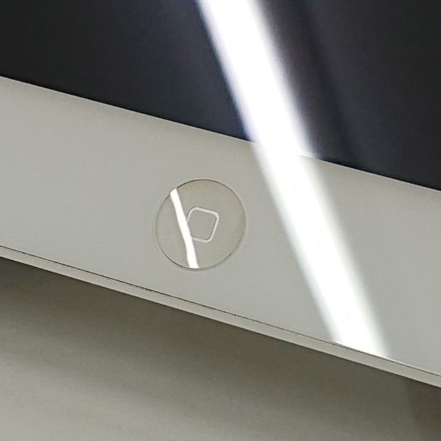 iPad Air Wi-Fi+Cellular 16GB SIM�ե꡼ ����С� c18595